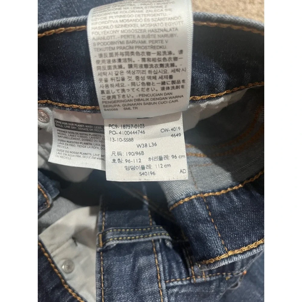 Levis 541 Athletic Taper Jeans Mens 38x36 Dark Wash Blue Denim 18757-0103
